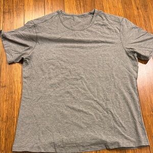 Lululemon Men's Gray T-Shirt (excellent condition, super comfortable)